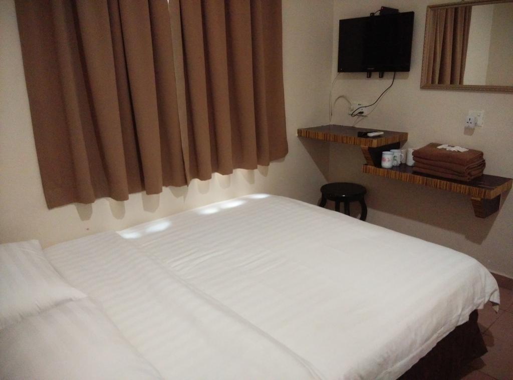 Hotel Traveller Kota Kinabalu Exteriér fotografie