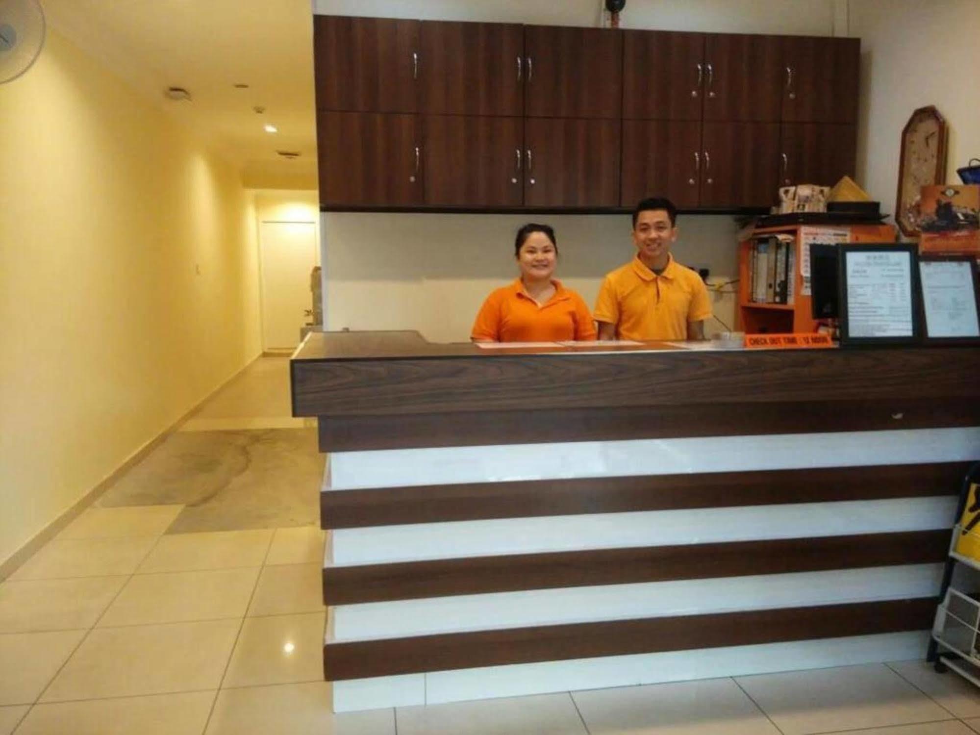 Hotel Traveller Kota Kinabalu Exteriér fotografie