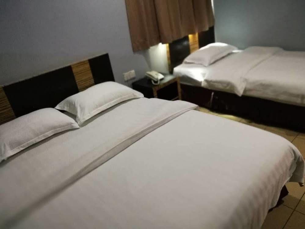 Hotel Traveller Kota Kinabalu Exteriér fotografie