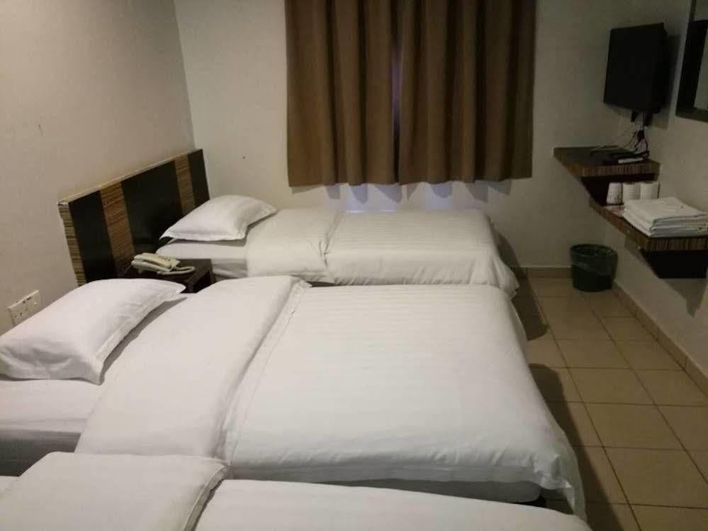 Hotel Traveller Kota Kinabalu Exteriér fotografie